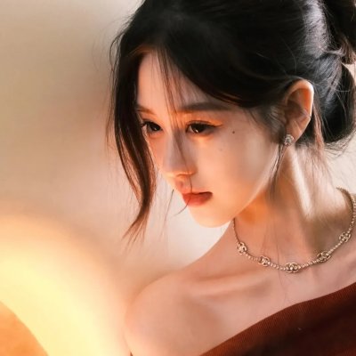 艾蜜莉·布莱尔的秘密